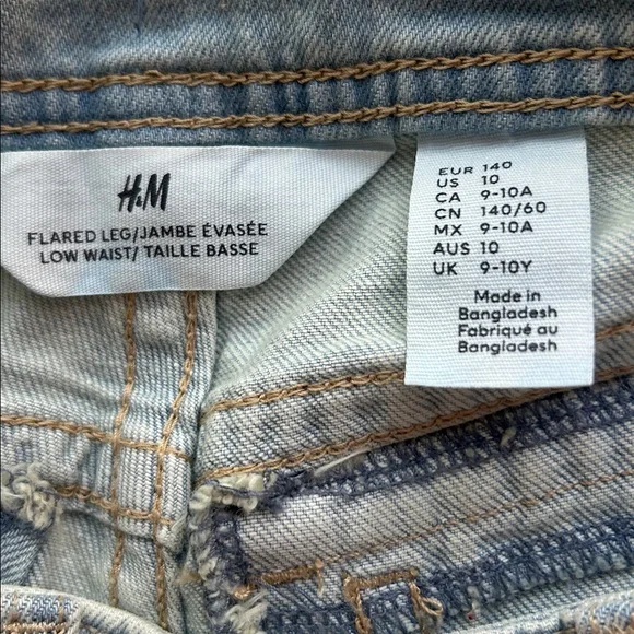 H&M Light Wash Flare Jeans - Picture 9 of 10